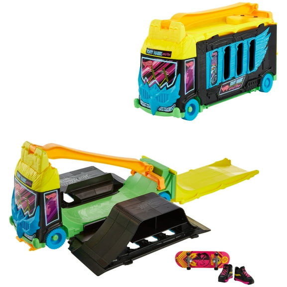 Hot Wheels Skate Tony Hawk Transforming Skate Bus with 1 Exclusive Finger Skateboard & 1 Pair of Removable Skate Shoes