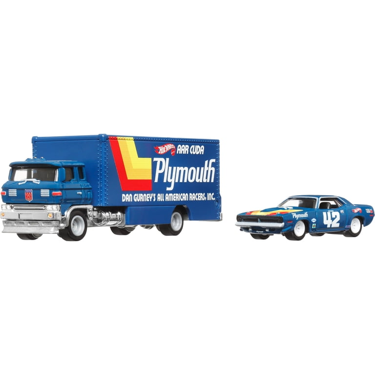 Hot Wheels Team Transport Truck & Race Car - 1:64 Scale Collectible With Working Ramp