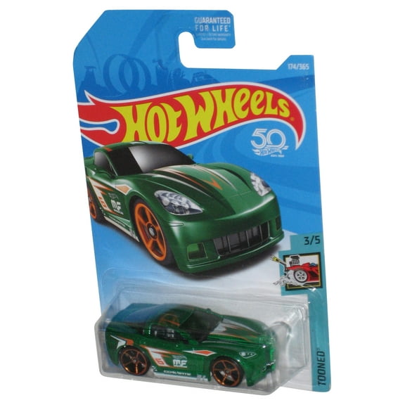 Hot Wheels Tooned 3/5 (2017) C6 Corvette Green Toy Car 174/365