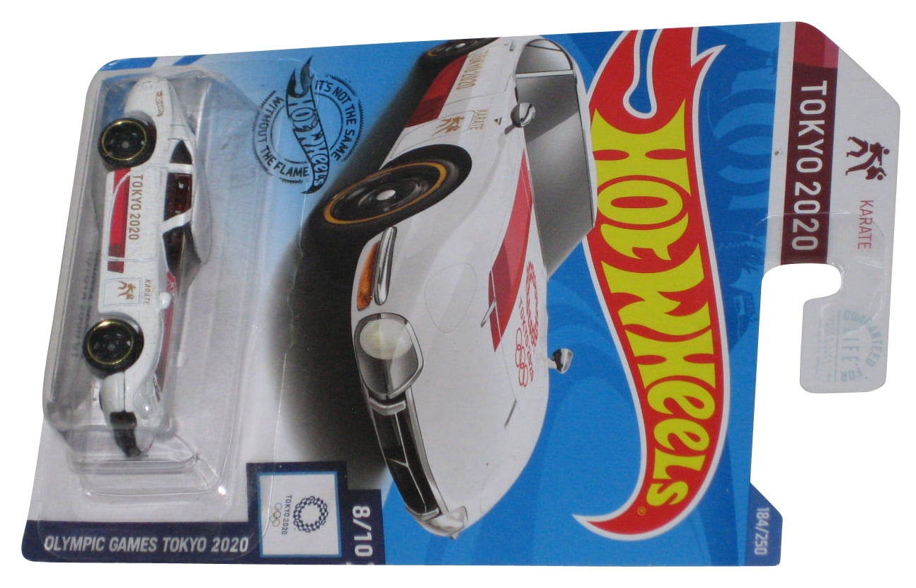 Hot Wheels Toyota 2000 GT Tokyo 2020 Karate Olympic Games White Toy Car 184/250