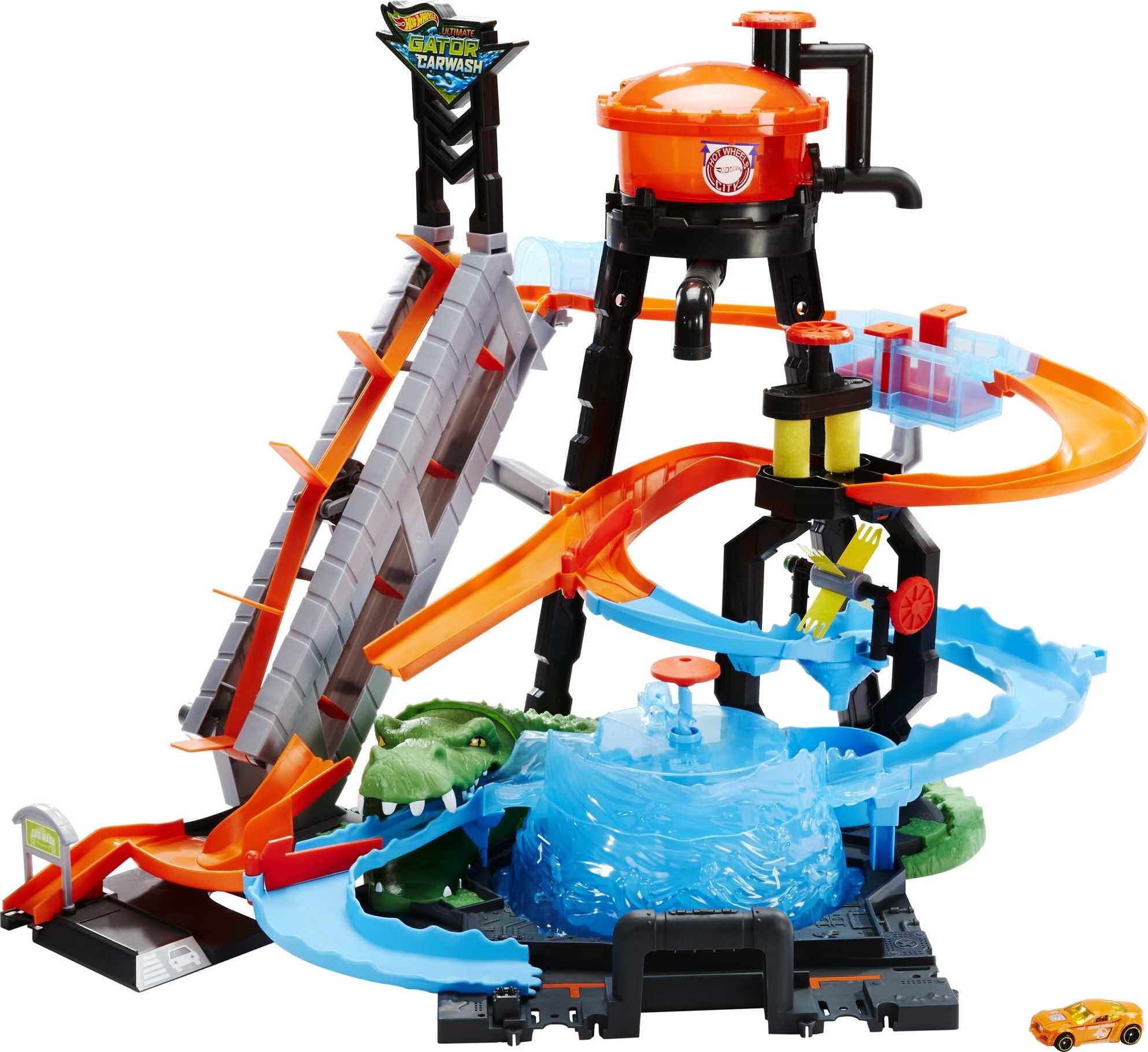 Hot Wheels City Toy Car Track Set Attacking Shark Escape Playset with 1:64  Scale Car, Race to Avoid Chomping Shark
