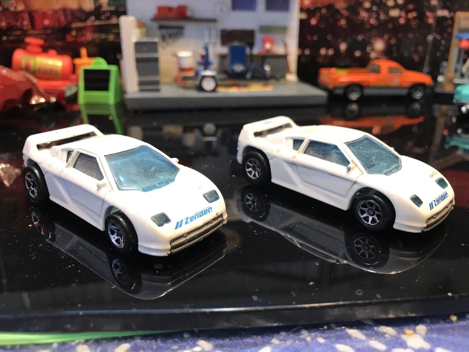 Hot Wheels Zender Fact 4 Two Car Lot Varience