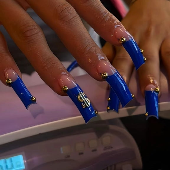 Hot-selling curved armor in Europe and the United States, fashionable blue stroking flash gold flash diamond embellishment wearing nail piece finished product