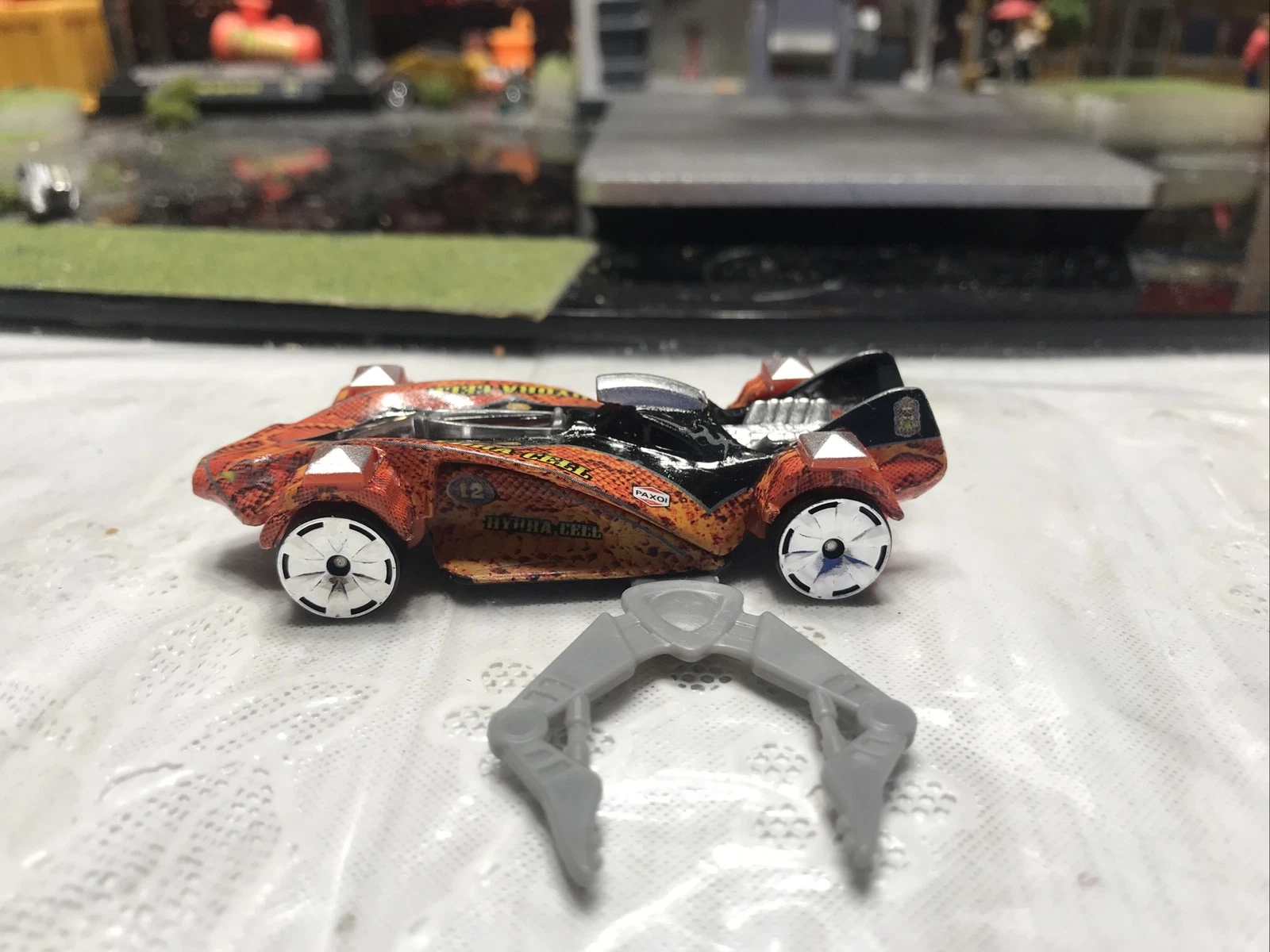 Hot wheels Snake Oiler Race Car 1:64