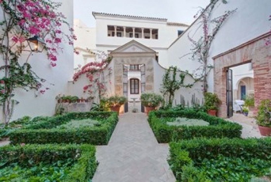 Hotel Courtyard Cordoba Andalucia Spain Canvas Art - Rob Tilley DanitaDelimont (36 x 24)