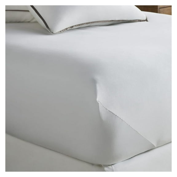 Hotel Fitted Sheet - Soft, Breathable 300 Thread Count - Soft, Breathable Cotton & Tencel+Plus Lyocell Blend - White - Queen