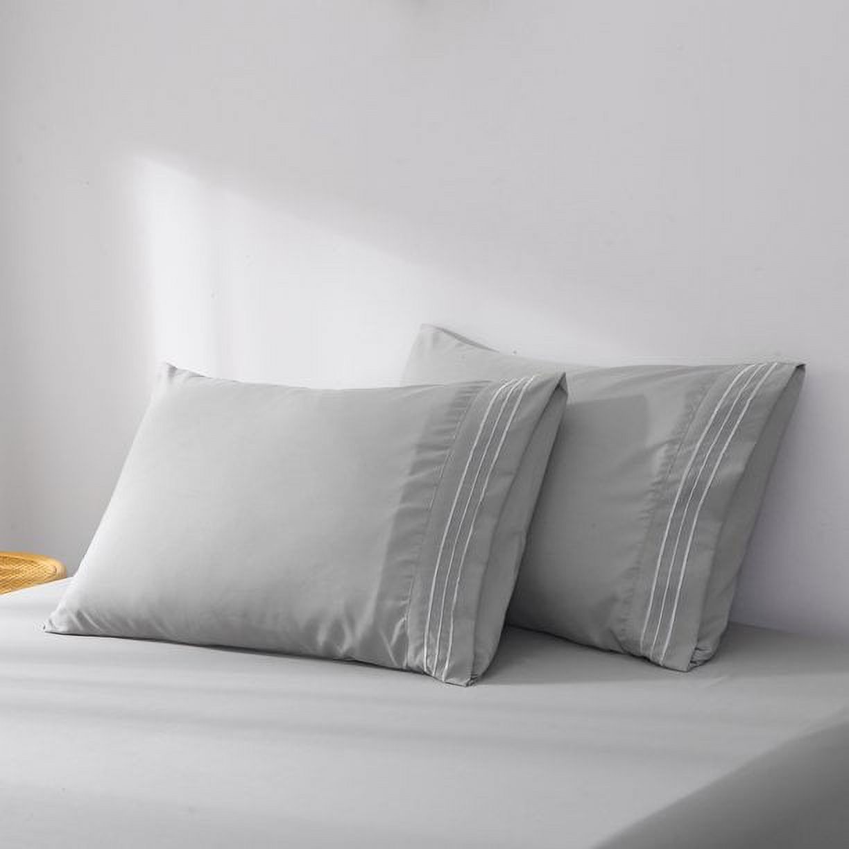 Hotel Luxury 2Piece Pillowcases, UltraSoft Breathable Bedding