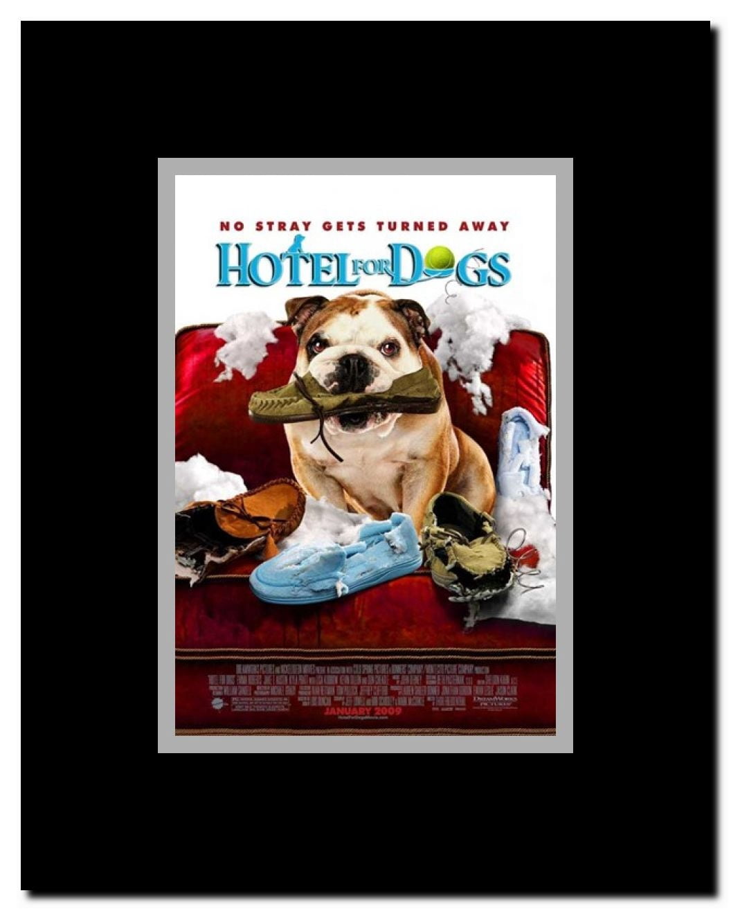 Hotel for Dogs c.2009 - style F Framed Movie Poster