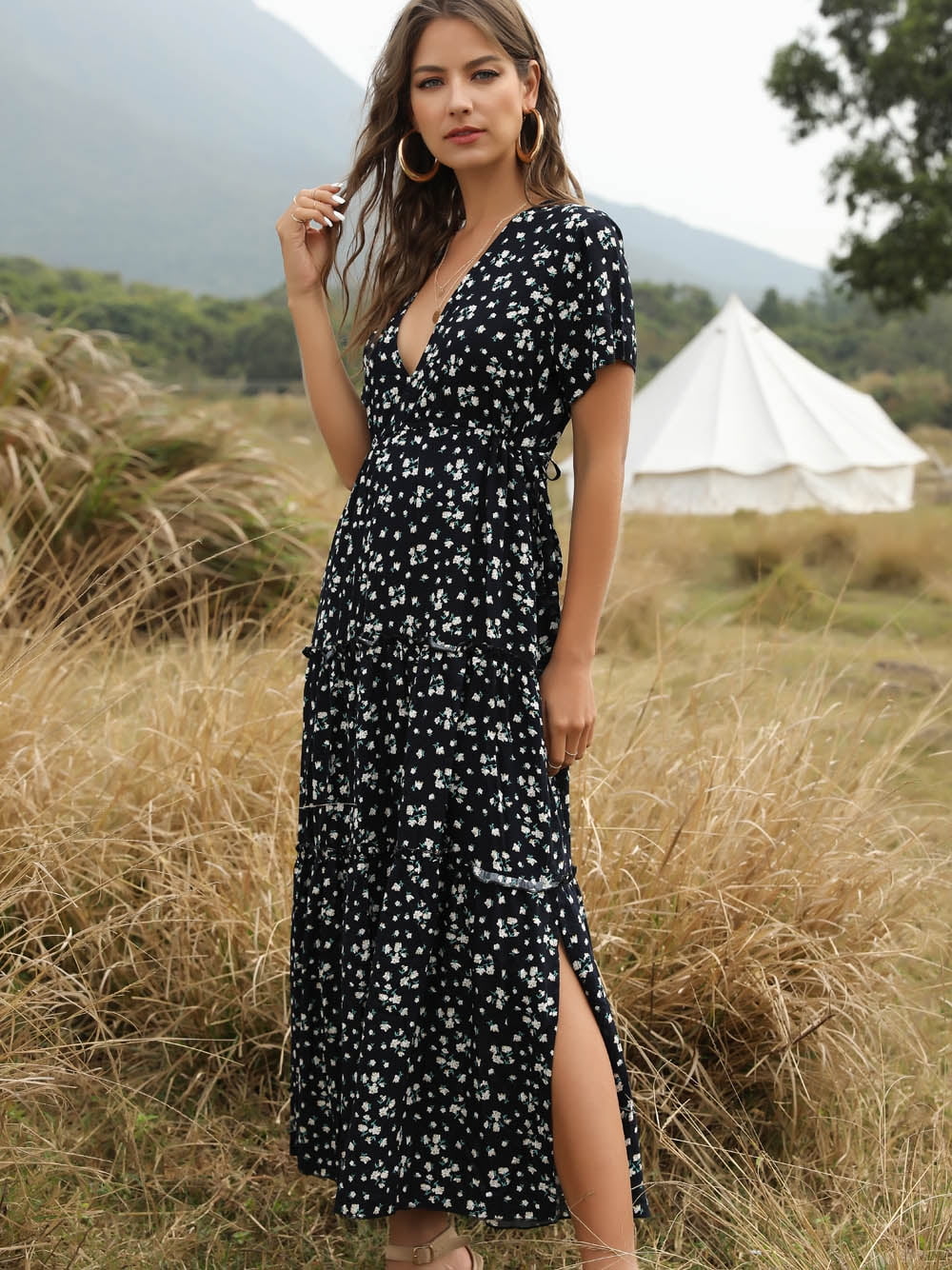 お得なセール情報 Hotian Women Floral Deep V Neck Drawstring Waist Tiered Clothing