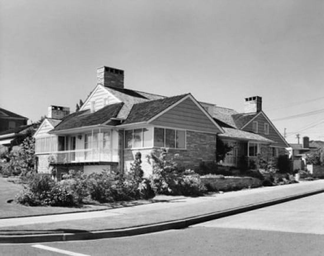 House at the roadside Canvas Art -  (18 x 24)