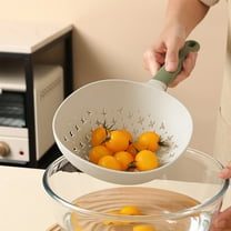 Household Kitchen Plastic Colander with Long Handle, Mesh Strainer Spoon for Noodles, Dumplings, Vegetables, Available in Green, Orange, Pink, Durable Kitchen Strainer Utensil