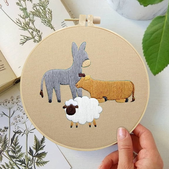 Hovmgk Vintage Religious DIY Hand Embroidery Kit, Complete Needlework Craft Set with Materials for Personalized Religious Decorations, Creative Handmade Home Decor Gift