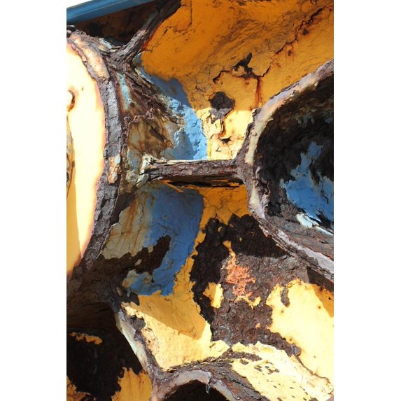 Howard "Yellow Rust" Wall Decal
