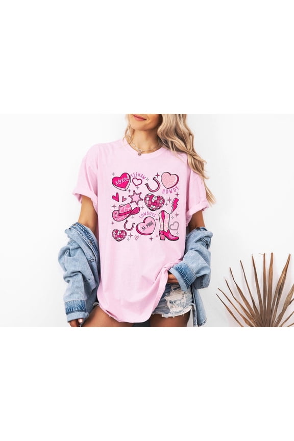 Howdy Valentine Shirt, Western Valentines T-shirt, Cowgirl Valentines Tee, Valentines Day Shirt, Retro Valentines shirt, Disco Ball Cupid All Size S-5Xl