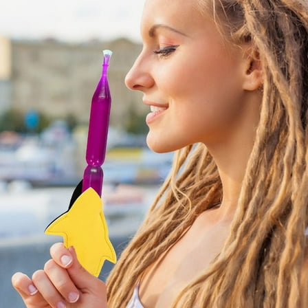 Huayishang Kitchen Ice Tray Cross-Border New Popsicle Holders Rubber Shark Popsicle Holder European and American Hot-Selling Summer Beverage Holder A, Kitchen Essentials Clearance Sale