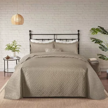 Huba Homes Quilted Bedspread 3 Piece Reversible Queen King Size Coverlet Embossed Bed Throw beige