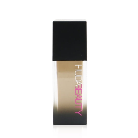 Huda Beauty Faux Filter Foundation in Gingerbread 430N #FauxFilter - Tan skin tones with neutral undertones