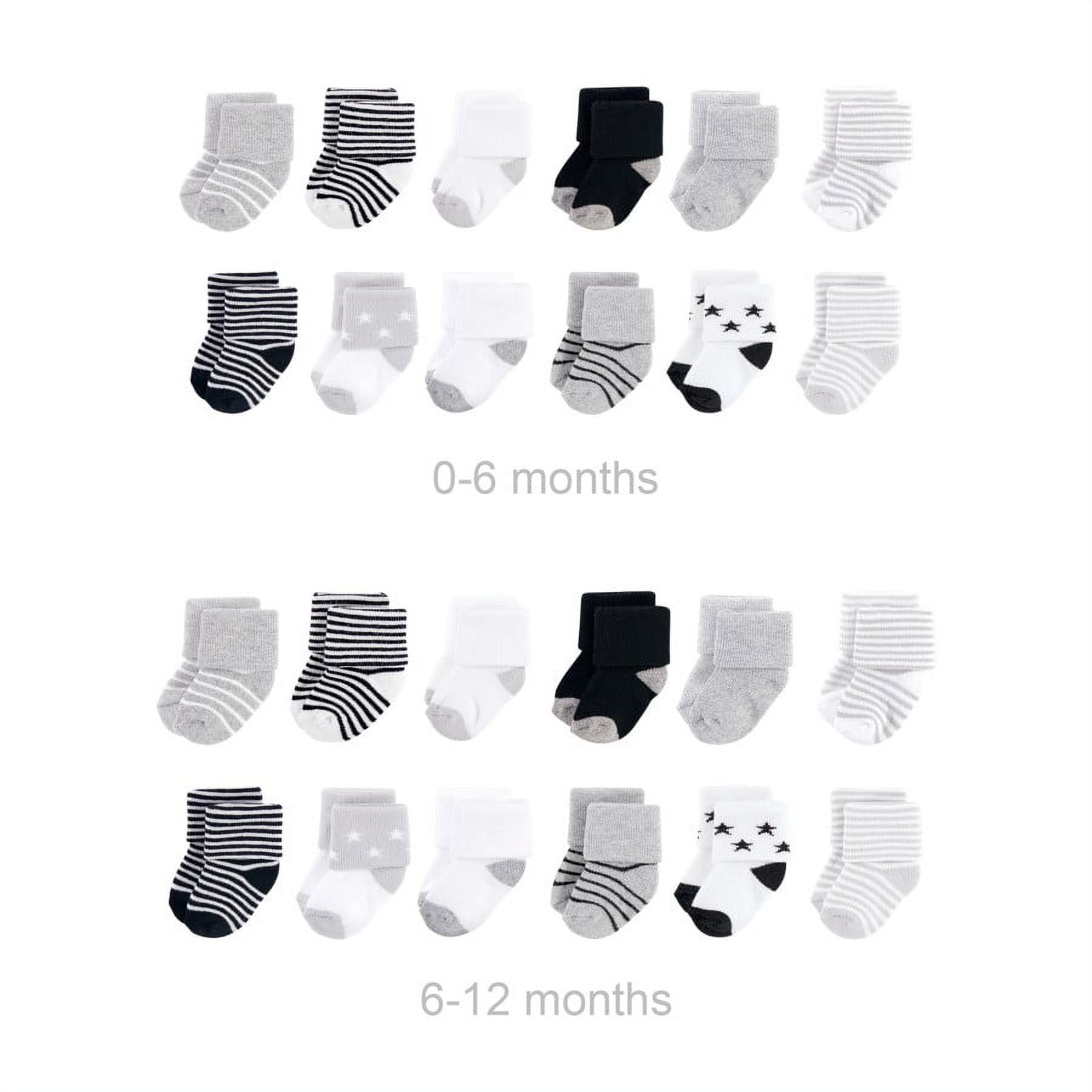 Hudson Baby Unisex Baby Grow with Me Cotton Terry Socks, Gray Black Stars, 0-6 and 6-12 Months