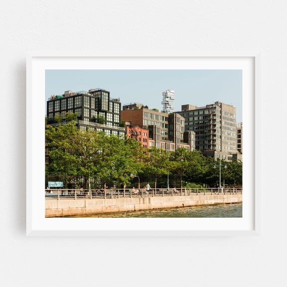 The Hudson River, Tribeca 02 - Manhattan New York Photography City Architecture Skyline Street Photography Boardwalk White Framed Wall Art Print 5 x 7 inches