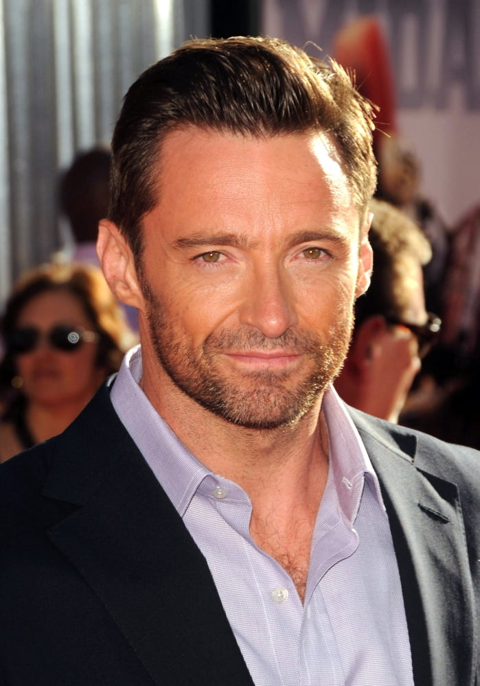 Hugh Jackman At Arrivals For Real Steel Premiere Canvas Art - (16 x 20)