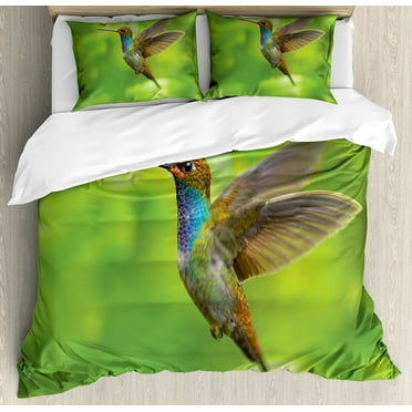 Hummingbird Duvet Cover Set, Nature Spring Themed Colorful Bird Animal Image on Greenish Backdrop, Decorative 3 Piece Bedding Set with 2 Pillow Shams, Calking Size, Lime Green Multicolor, by Ambesonne