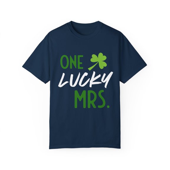 Humorous Irish Bride Mockeries Drinking Line Graphic Gag Hilarious Ireland Bridal Wedding Gatherings Punss  Unisex Garment-Dyed T-shirt