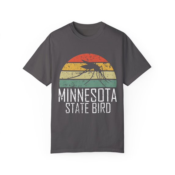 Humorous Minnesota State Mosquitoes Graphic Gift | Vintage Camping Insects Jokes Men Women Unisex Garment-Dyed T-shirt