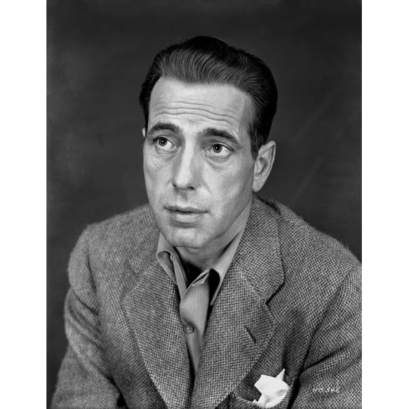 Humphrey Bogart portrait in sports coat Photo Print (8 x 10)