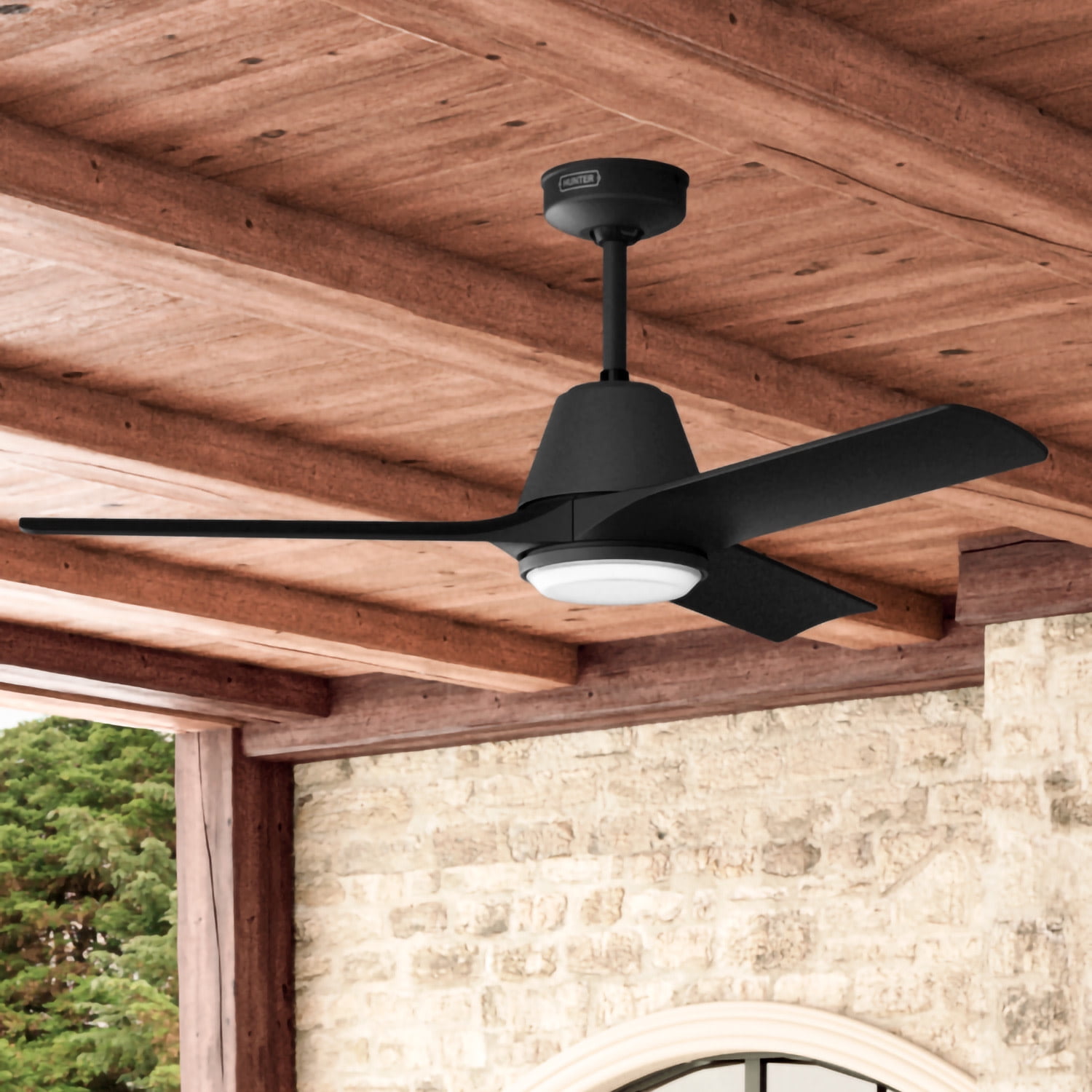Hunter - Aeronaut  Indoor/Outdoor Ceiling Fan With Light, Remote, 52-inch, Matte Black, Modern-style, 6-speed DC Motor, Energy Star, WiFi Smarthome, 52927, for Porches, Bathrooms