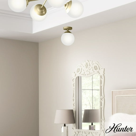 Hunter - Hepburn 1-light Modern Brass, Small Flush Mount Light, Dimmable, Modern Style, Globe Shaped, for Bedrooms, Dining, Living Rooms - 19020