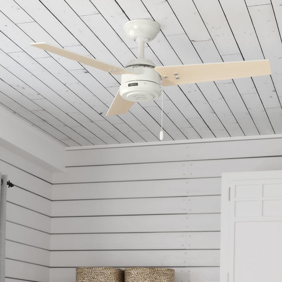 Hunter 44 inch Outdoor or Indoor Ceiling Fan No Light - White Ceiling Fan without Light, For Patio, Porch, Garage, or Living Room, Standard Mount, 3 Blades, Pull Chain - Cassius 50262, Fresh White