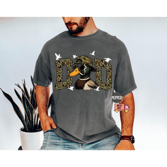 Hunting Dad Duck Hunting Mallard Duck Camo Daddy Hunter Wilderness T-Shirt