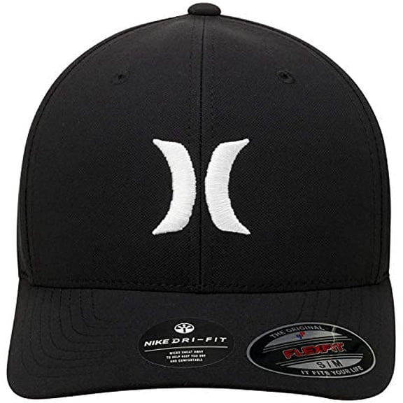 Hurley One And Only Curved Peak Cap in Black in size Large/X Large - 58cm