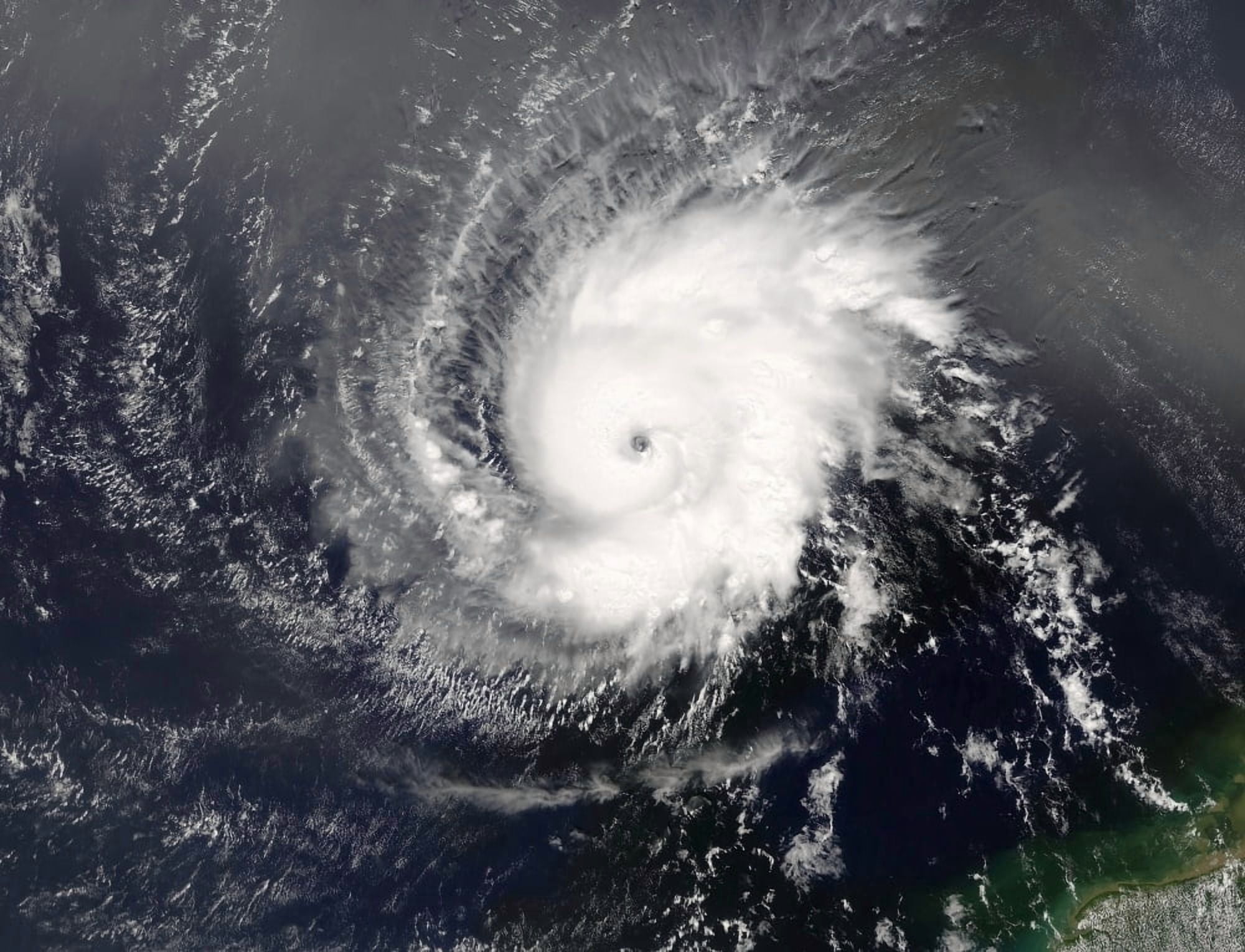 Hurricane Ivan Canvas Art - Stocktrek Images (32 x 24)