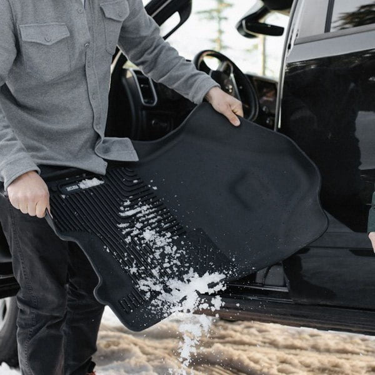 Husky Liners Walkway Floor Liner Fits 11-14 Tahoe/Yukon w/ 2nd row bucket Fits select: 2011 CHEVROLET TAHOE C1500 LT, 2012-2013 CHEVROLET TAHOE K1500 LT