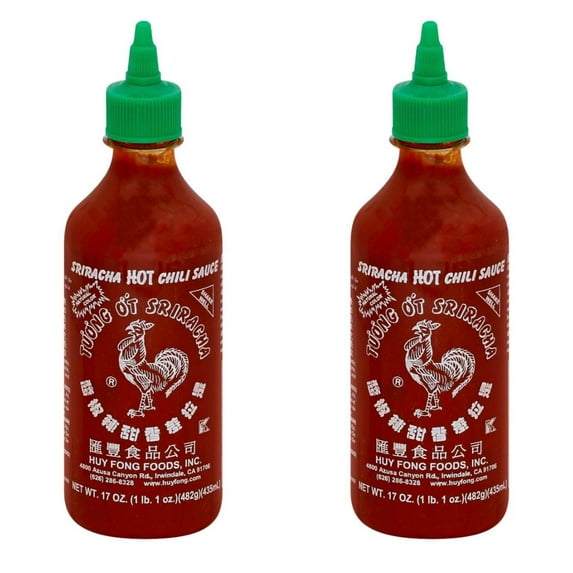 Huy Fong Sriracha Hot Chili Sauce, 17 oz Bottles, 2 pk