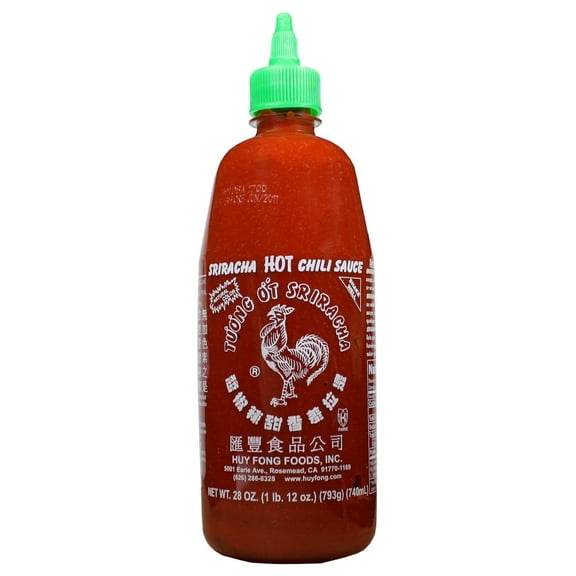 Huy Fong Sriracha Hot Chili Sauce 28 oz (Pack of 12)
