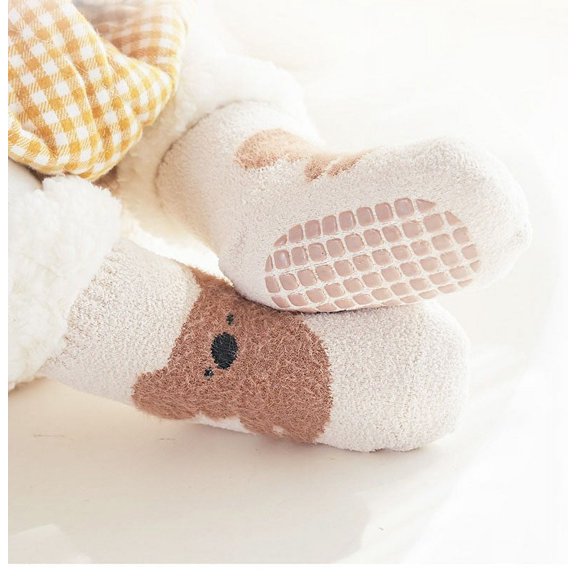 Hwmodou Rends Baby Slipper Socks Christmas Toddler Fuzzy Socks Warm Non Winter Socks Stretchy Thermal Fashion,0M-4Y