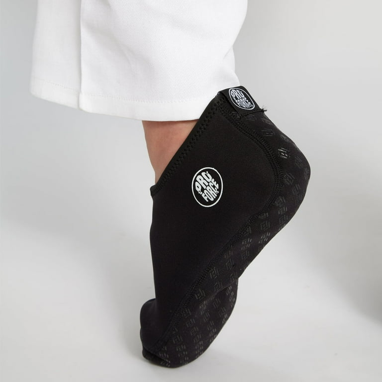Mat shoes hotsell for martial arts