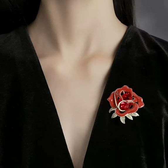 Hyasfey Elegant Red Rose Flower Shape Brooch Shining Rhinestones Inlaid Pin Evening Gown Dress Badge Coat Party Accessories