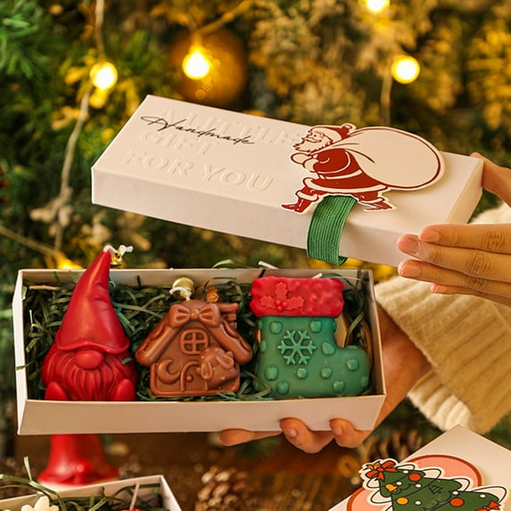 Hyknon 3pcs Christmas Scented Candle Set Christmas Decoration Gnome House Stocking Soy Wax with Exquisite Box Table Centerpirces for Home Party Holiday