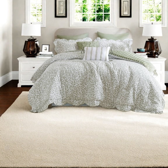 Hypoallergenic 5Piece King Bedding Set Sage Green Polyester with Decorative Pillows
