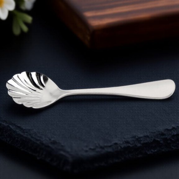 Hytrove Stainless Steel Shell Shaped Spoon with Thick Handle and High Gloss , Kitchen Utensil for Everyday Use