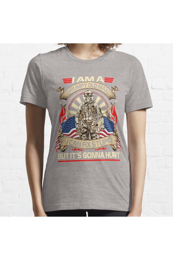 I Am A Grumpy Old Man Essential T-shirt