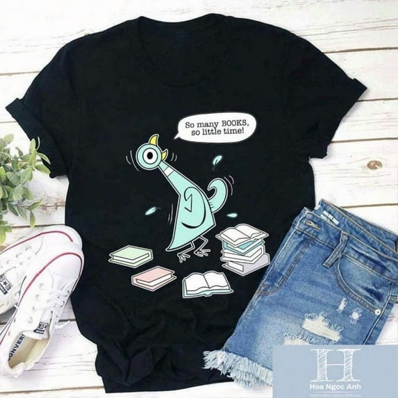 I Am Book-Loving Pigeon Teacher Unisex T-Shirt, Pigeon Shirt, Funny School Shirt, Kindergarten Teacher Shirt, Back To School Gift