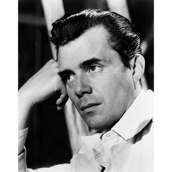 I Could Go On Singing Dirk Bogarde 1963 Photo Print (16 x 20)