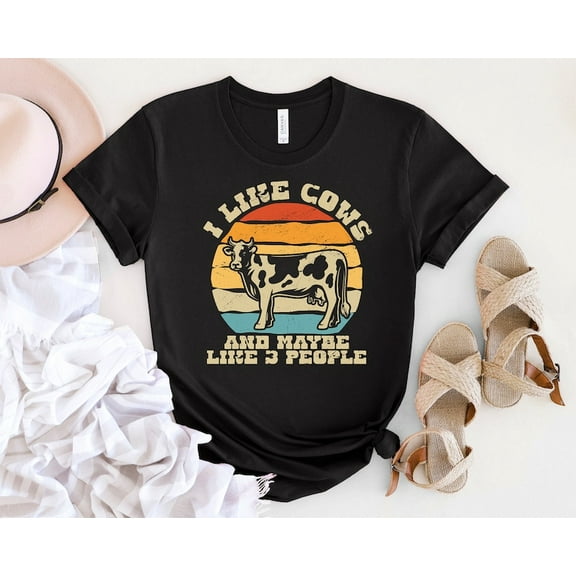 I Like Cows And Maybe 3 People T-shirt, Funny Vintage Retro, Gift For Friend