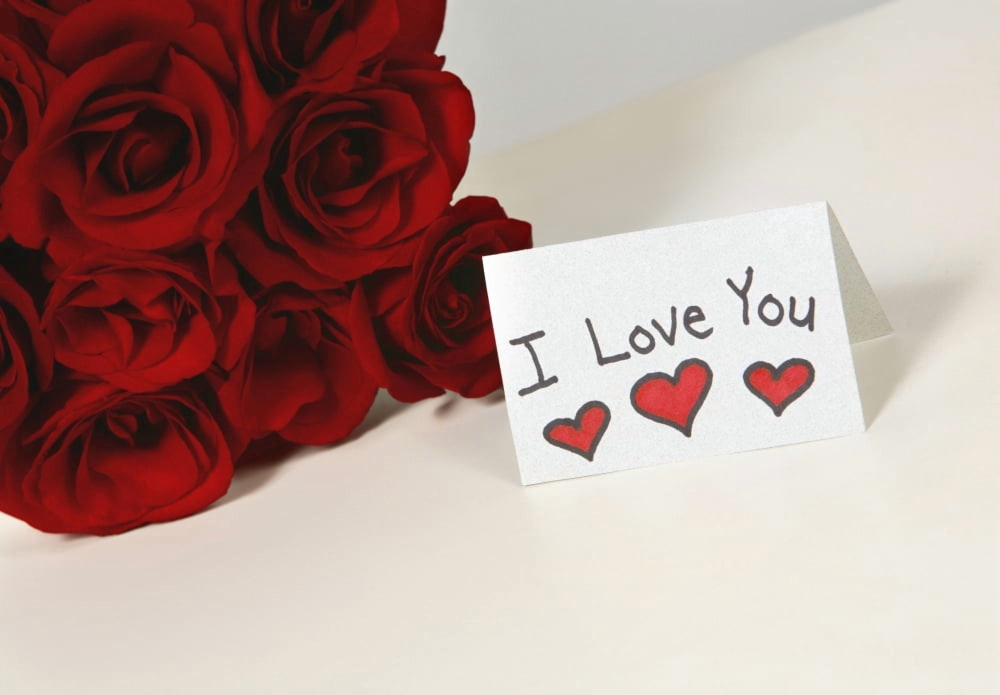 I Love You Card Beside Roses Canvas Art - Leah Hammond Design Pics (17 x 11)