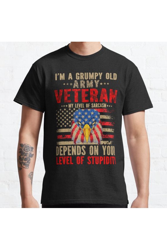 I'M A Grumpy Old Classic T-shirt
