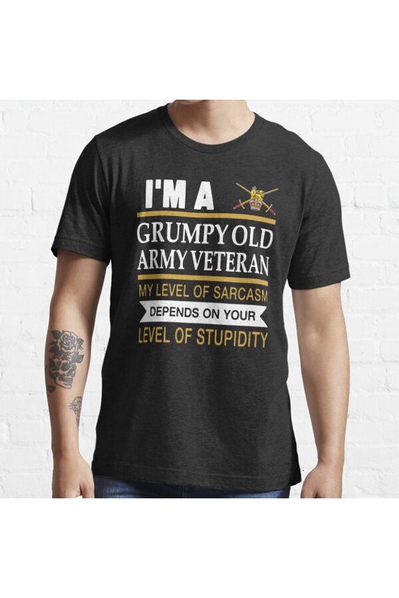 I M A Grumpy Old My Level Of Essential T-shirt